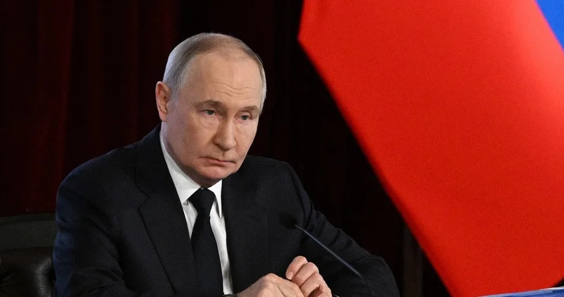 Putinin kart evi sürətlə çökür…