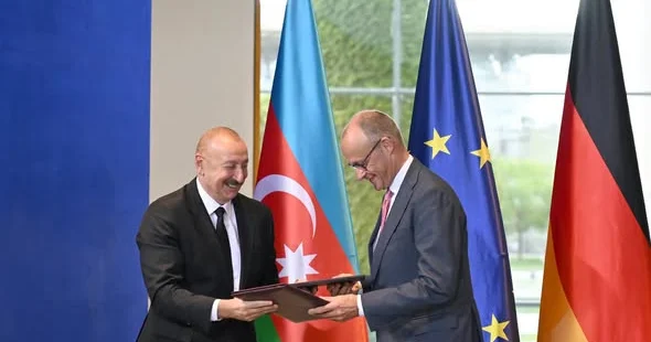 İrəvan və Moskva Əliyevin Berlin səfərinin nəticələrindən niyə narahatdır?