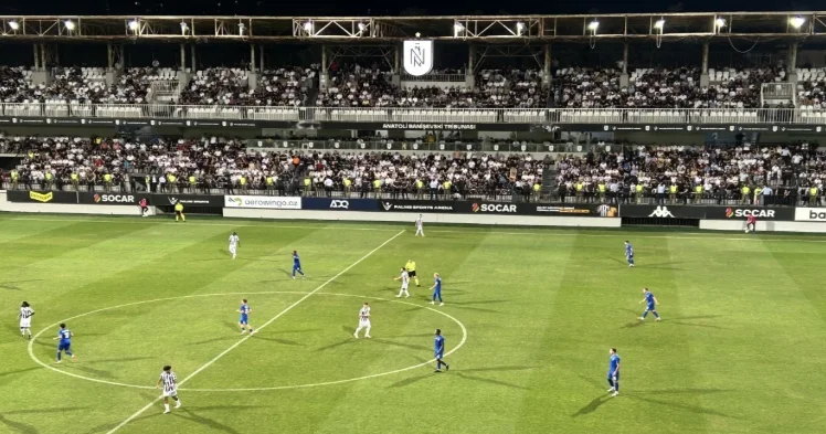 Palms Sports Arena dakı nokdauna sözardı