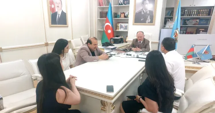 Cəlil Xəlilov ın əməkdaşlarını fəxri fərmanla təltif etdi FOTO