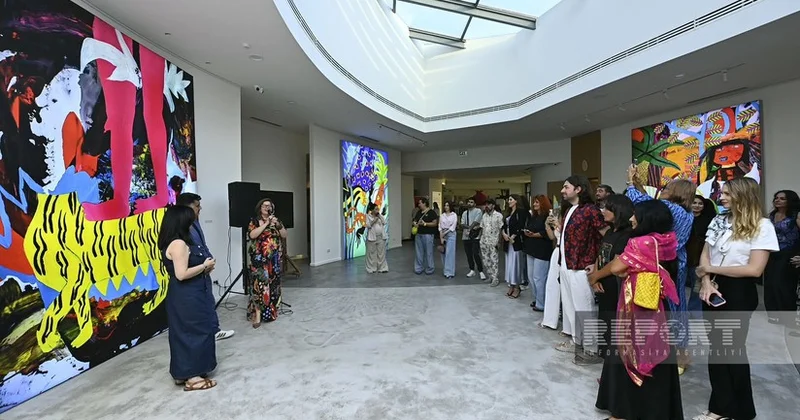 В Nine Senses Art Center открылась персональная выставка азербайджанской художницы Рамины Саадатхан