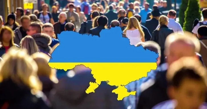 Демографический кризис: Украину за время войны покинули 10 миллионов жителей