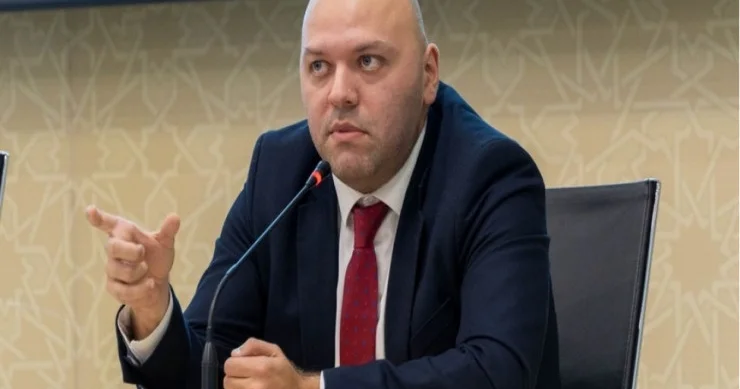 Xəbər səhifələrinin əsassız bağlanması jurnalistlər üçün ciddi təhlükədir Hacıbəy Heydərli