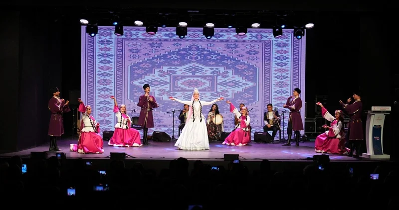 Azərbaycan musiqisi Türkiyədə Ərzurumda möhtəşəm konsert proqramı keçirildi