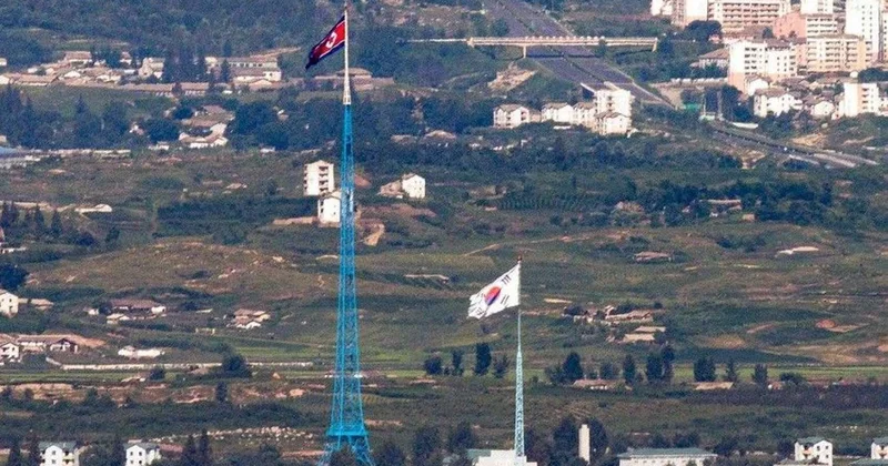 Şimali və Cənubi Koreya sərhədində ATIŞMA