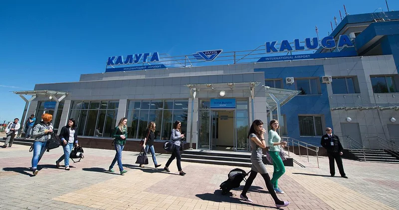 Аэропорт Калуги приостановил работу после атаки дронов