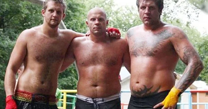 MMA döyüşçülərinin kiçik qardaşı cinayət işinə görə şərti azadlıq istəyir