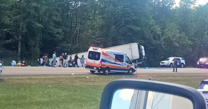 Turist avtobus aşdı Ölən və xəsarət alan var FOTO