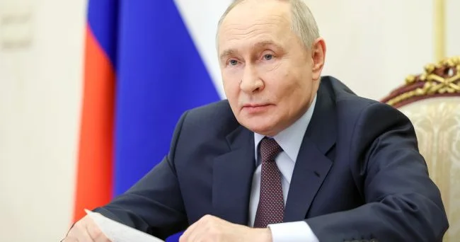 Putin Rusiyanın mövcud reallıqları nəzərə alaraq Ukrayna ilə sülh danışıqlarına hazır olduğunu bildirib