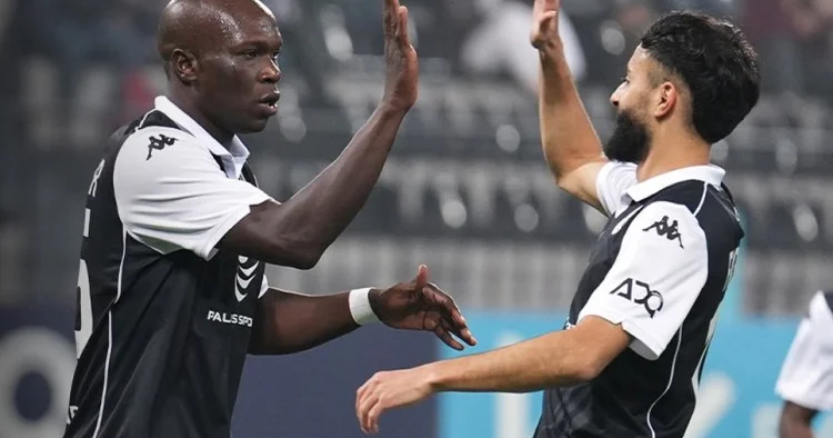 Abubakar Türkiyə klubu ilə anlaşdı