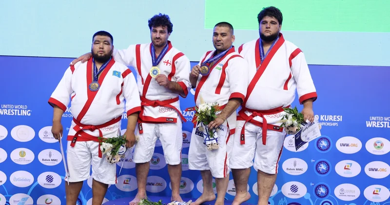 Azərbaycan Qazaq güləşi üzrə dünya çempionatını beş medalla başa vurub FOTO