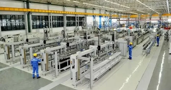 Azərbaycan iqtisadiyyatında DİQQƏTÇƏKƏN RƏQƏMLƏR: Gəlirlər artır, xarici borc azalır