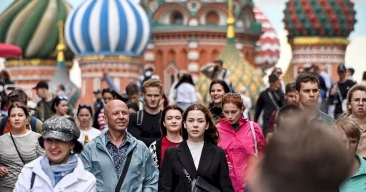 Putinin partiyası nüfuzdan düşüb... “Rusların 60% dən çoxu müharibə istəmir...”