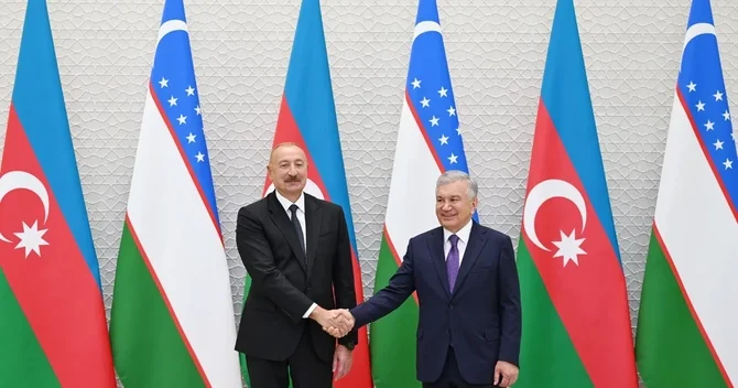Azərbaycan Özbəkistan əməkdaşlığı: regional həmrəylikdən qlobal tərəfdaşlığa ŞƏRH