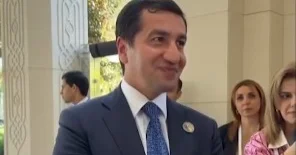 Hikmət Hacıyev: “Özbək və Azərbaycan dillərinin kombinasiyasında danışaq” VİDEO