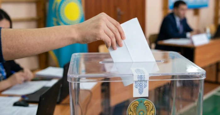 Qazaxıstan Qurultayını seçir