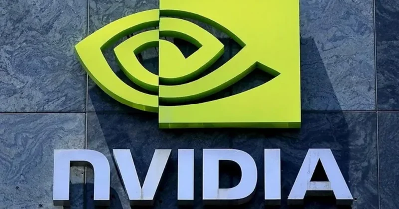 Крупнейших клиентов Nvidia предупредили о повышении цен на серверы