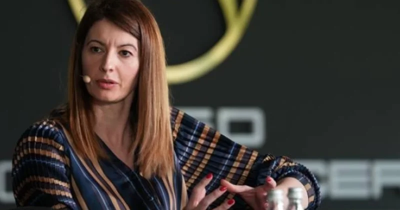 Azarkeşlər təhdid etdi, rəhbərliyə istefa ərizəsini yolladı