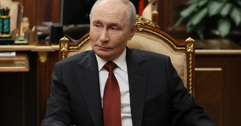 Putin: “Ukrayna fəlakətin astanasındadır Kiyev Pandora qutusunu özü açdı”