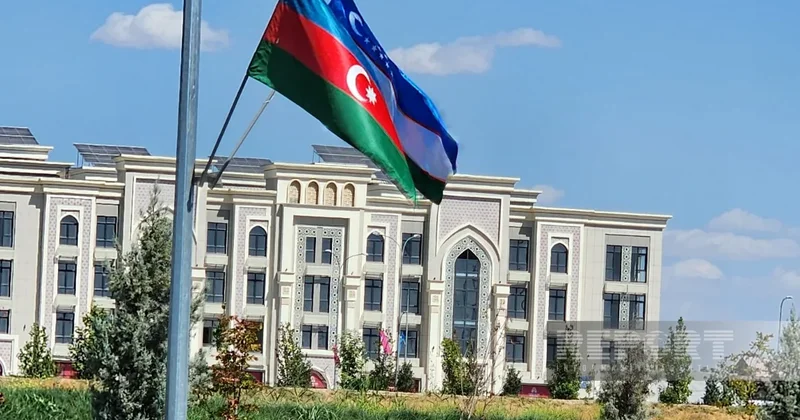 Daşkənd küçələri Azərbaycan və Özbəkistan bayraqları ilə bəzədilib