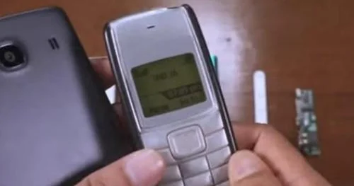 2026 cı ildə düyməli telefonları kim və niyə istifadə edir?