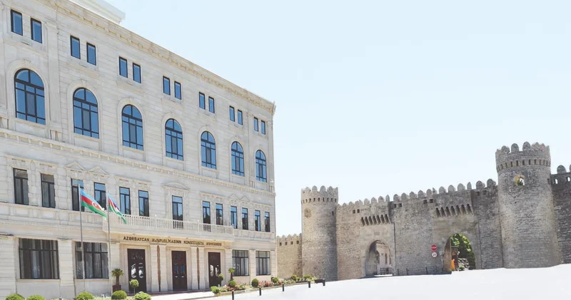 Konstitusiya Məhkəməsinin Plenumunda ombudsmanın sorğusuna baxılıb