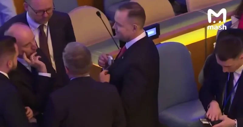 Polşa Prezidentinin BMT Baş Assambleyasındakı BU GÖRÜNTÜLƏRİ gündəm oldu VİDEO