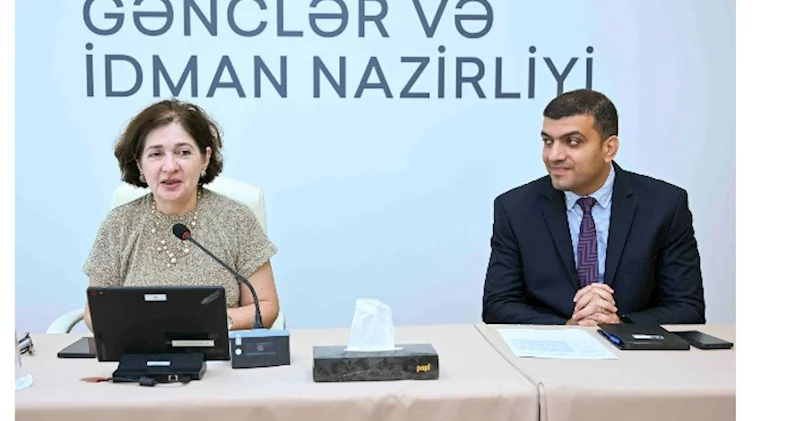 Nazir müavini Enactus Qarabağ komandası ilə görüşdü FOTOLAR