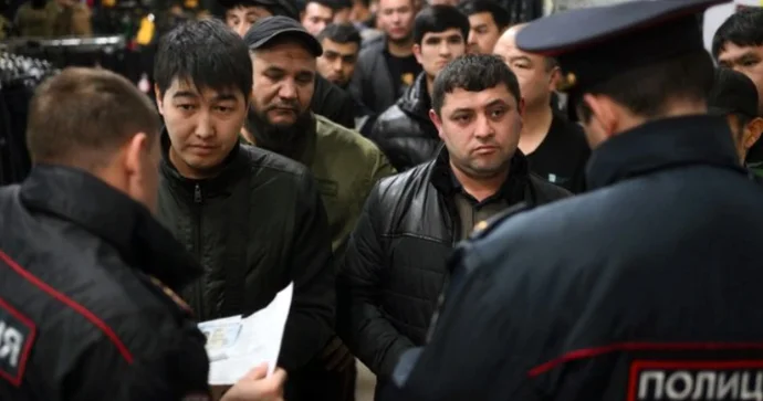 Rusiyada 670 min əcnəbinin qanunsuz yaşadığı müəyyən olunub