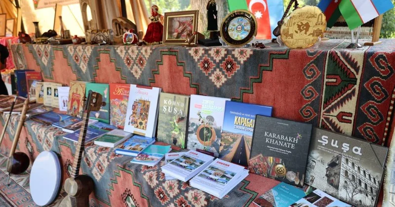 Kokand şəhərində Üçüncü Beynəlxalq Xalq Tətbiqi Sənət Festivalı və Beynəlxalq Dulusçuluq Forumu başa çatıb
