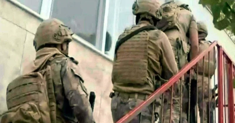 İzmirdə terror əməliyyatlarında 10 nəfər saxlanıb