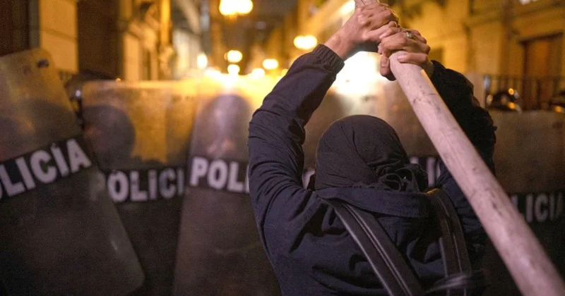 Марш поколения Z: весь мир охватили протесты объектив