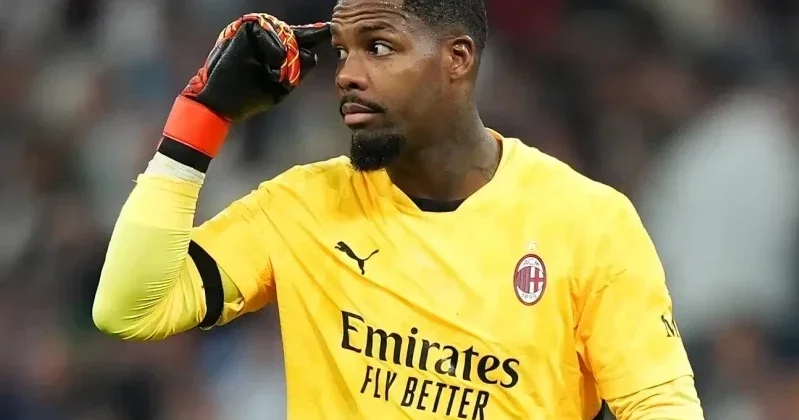İki ingilis klubu Milan ın qapıçısı uğrunda mübarizəyə başlayır