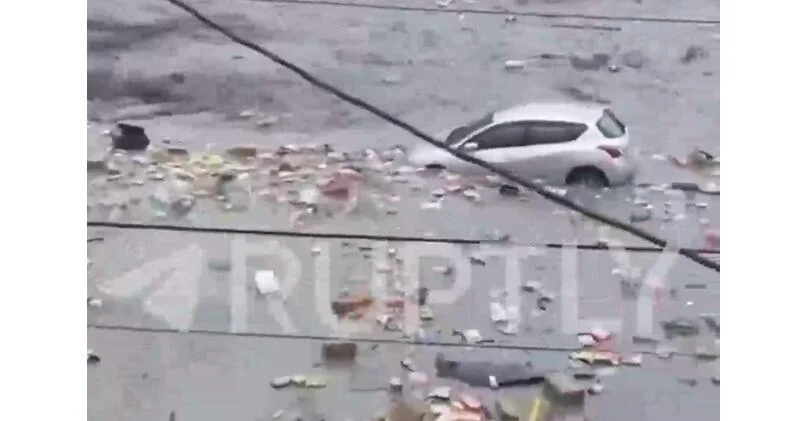 Тайвань накрыл супертайфун "Рагаса" ВИДЕО