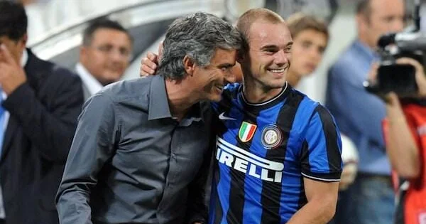 “Türklərə bunu deməməliydin” Sneyder Mourinyonu qınadı