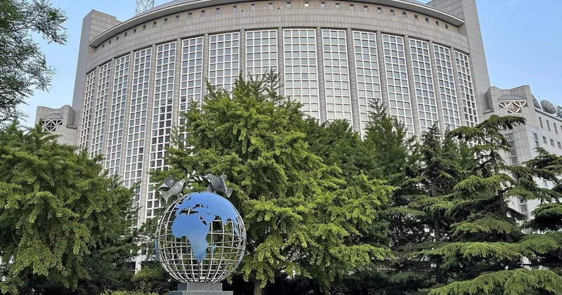Çin ABŞ, Yaponiya və Cənubi Koreyanın birgə bəyanatını pisləyib