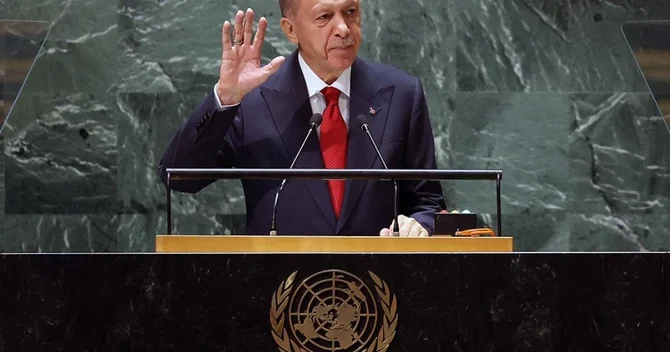 Ərdoğan: Qəzzada ən qısa zamanda atəşkəs təmin olunmalı, Fələstinin müstəqilliyi tanınmalıdır