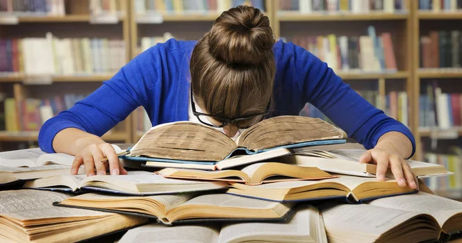 Dərs yükü uşaqların inkişafına necə təsir edir? EKSPERT AÇIQLADI