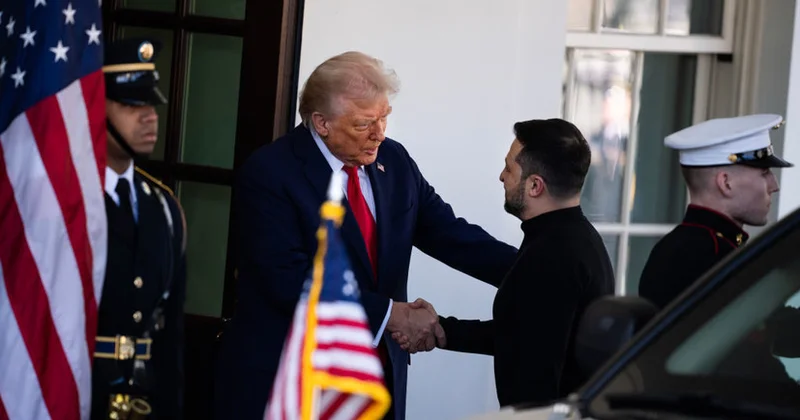 Зеленский заявил, что Трамп доверяет ему больше, чем Путину