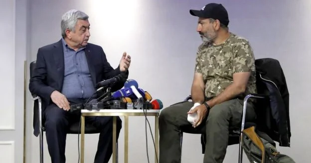 Sarkisyan Paşinyanla debatdan “qaçdı”