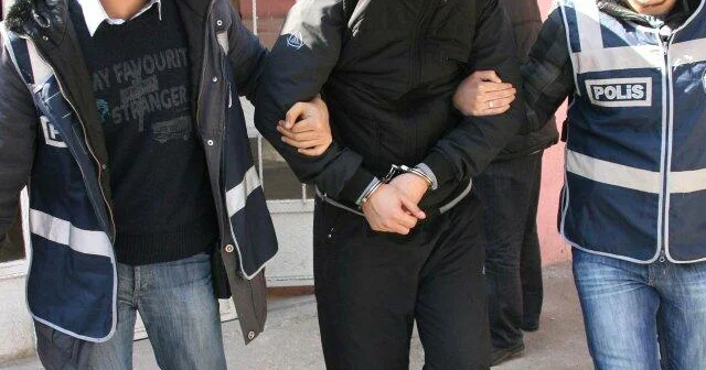 Türkiyənin 36 vilayətində əməliyyat: 826 şübhəli saxlanıldı