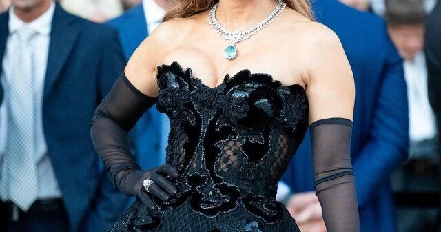 Milandakı “Vogue World” tədbirinə Cennifer Lopez damğasını vurdu