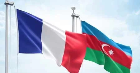 Париж поблагодарил Баку за помилование Мартина Райана