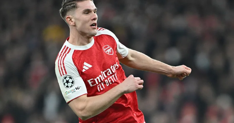 İsveçli hücumçu “Arsenal”dan ayrılmaq istəyir