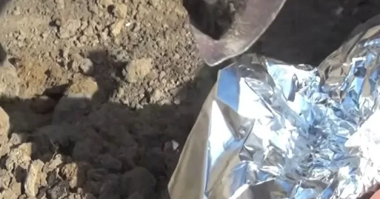Azərbaycanda meteorit qalıqları tapıldı: İnsanlar ondan nə üçün istifadə edib? VİDEO