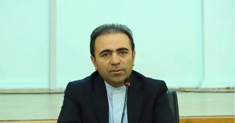 İran səfiri: Ermənistan və Azərbaycanın gücləri bərabər olmalıdır