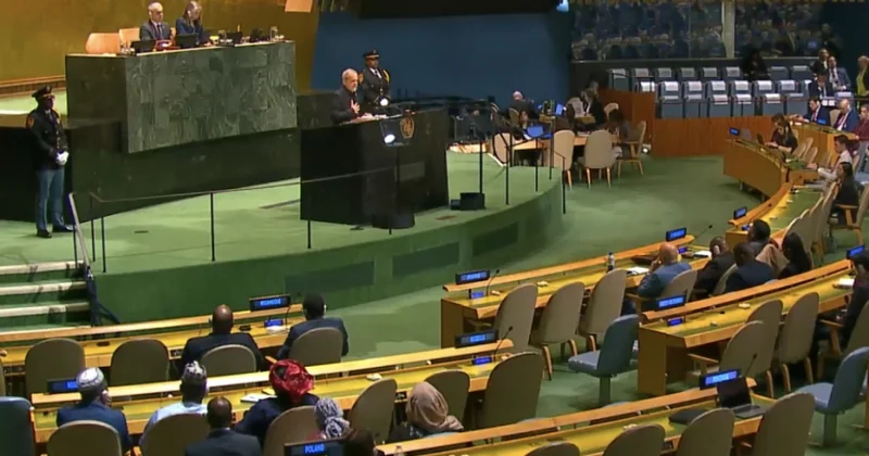 İran Prezidenti: Biz bərabər hüquqlar istəyirik