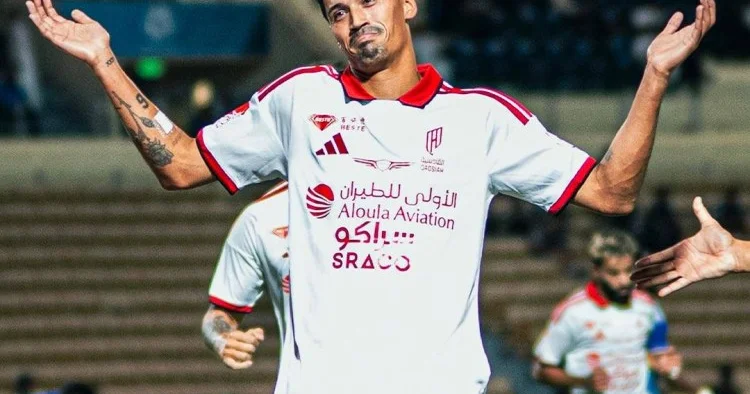 Karyeramı bitirəndən sonra işləmək istəmirəm Səudiyyə Ərəbistanı klubuna keçən futbolçu