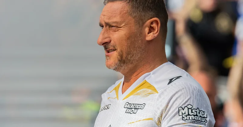 Totti 48 yaşında aldığı təklifi açıqladı: “Ağlım hə, ürəyim yox deyirdi”
