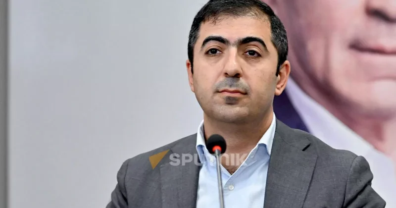 Köçəryan heç vaxt sahibkarlıq fəaliyyəti ilə məşğul olmayıb Vəkil